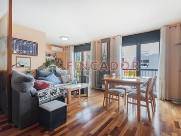 Piso con balcón en venta en Passatge de Carbonell