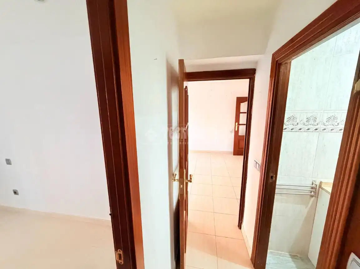 Flat for sale in Madrid  with Air Conditioner and Terrace