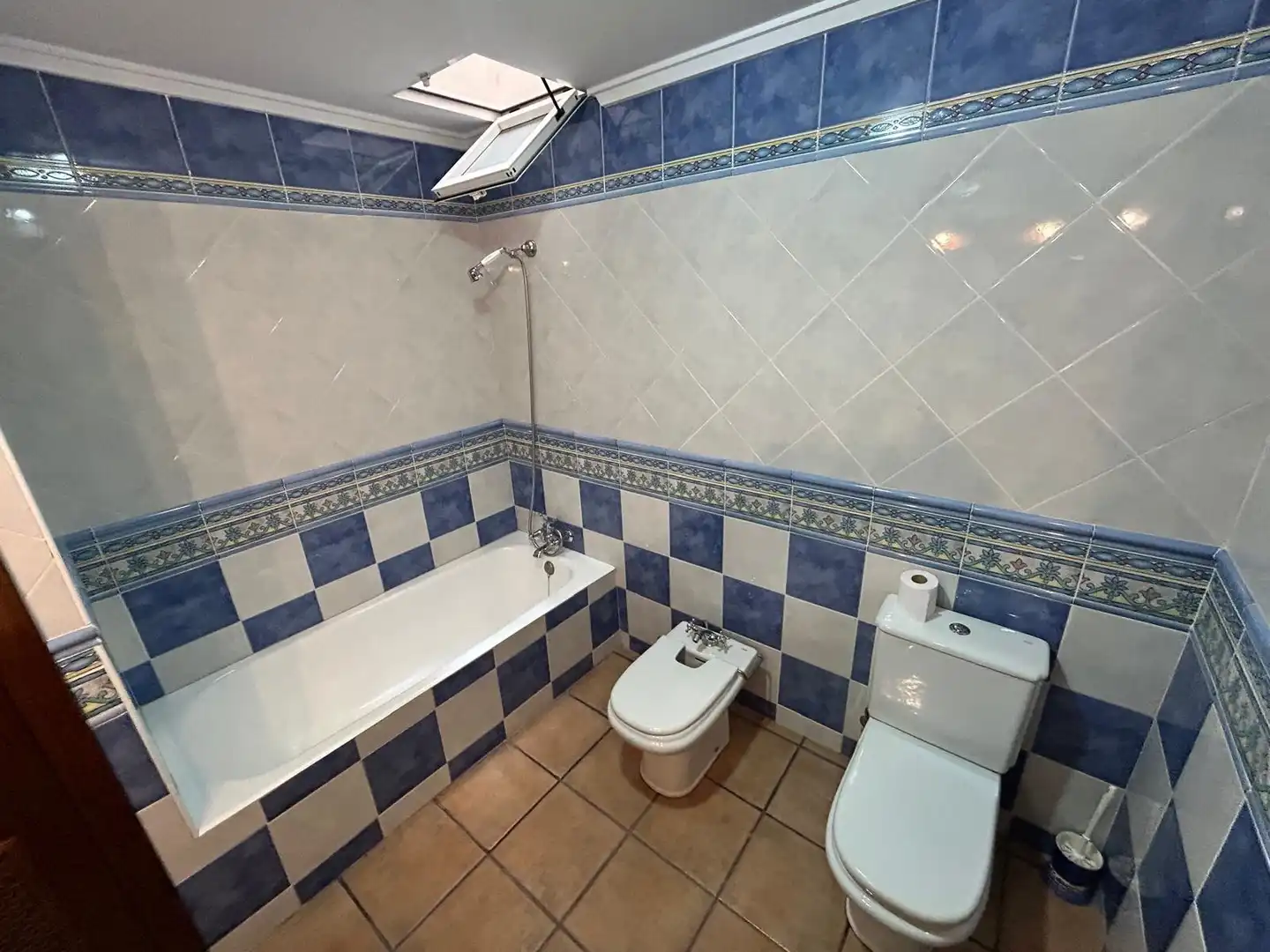 Bany de Casa o xalet en venda en Alfauir amb Calefacció, Jardí privat i Parquet
