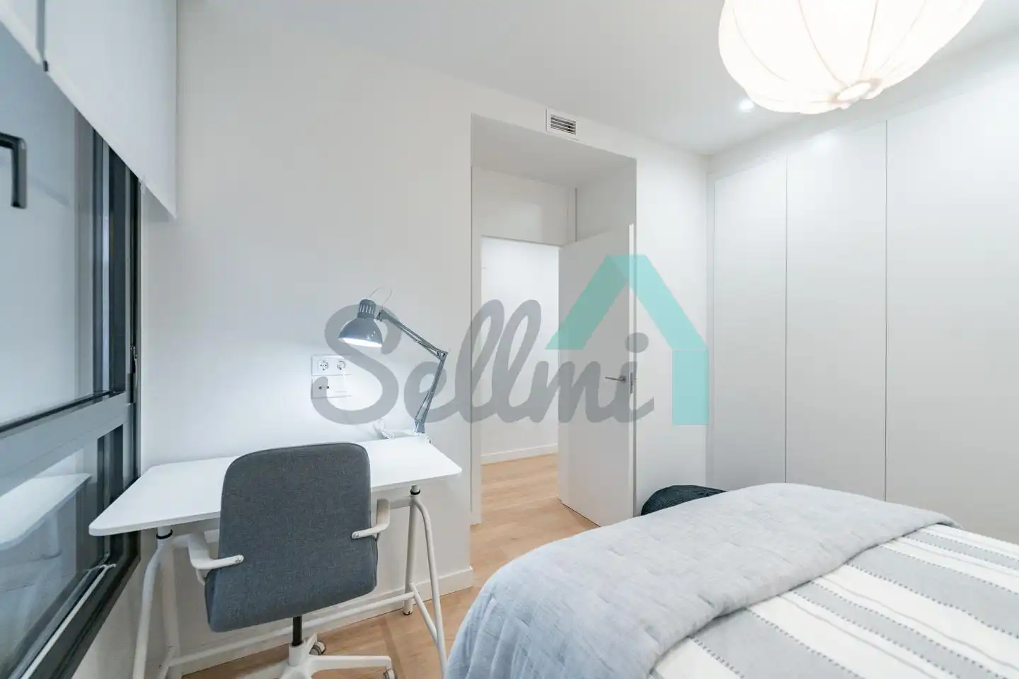 Wohnung zur Miete in Cervantes, Plaza de América