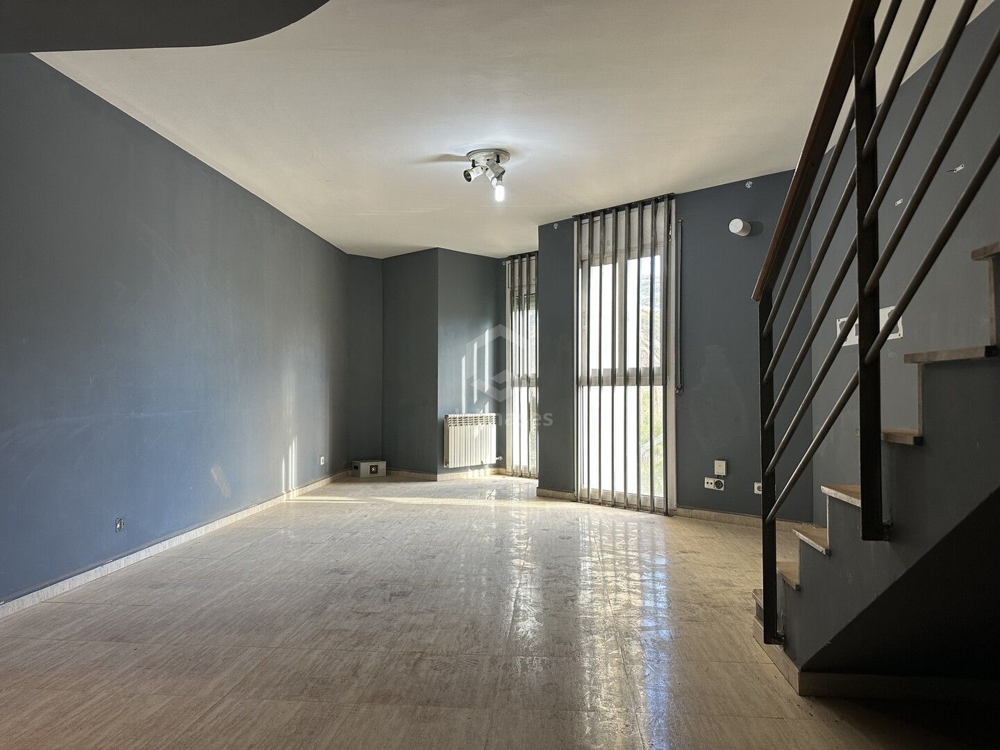 Sala d'estar de Dúplex en venda en Mollet del Vallès amb Calefacció