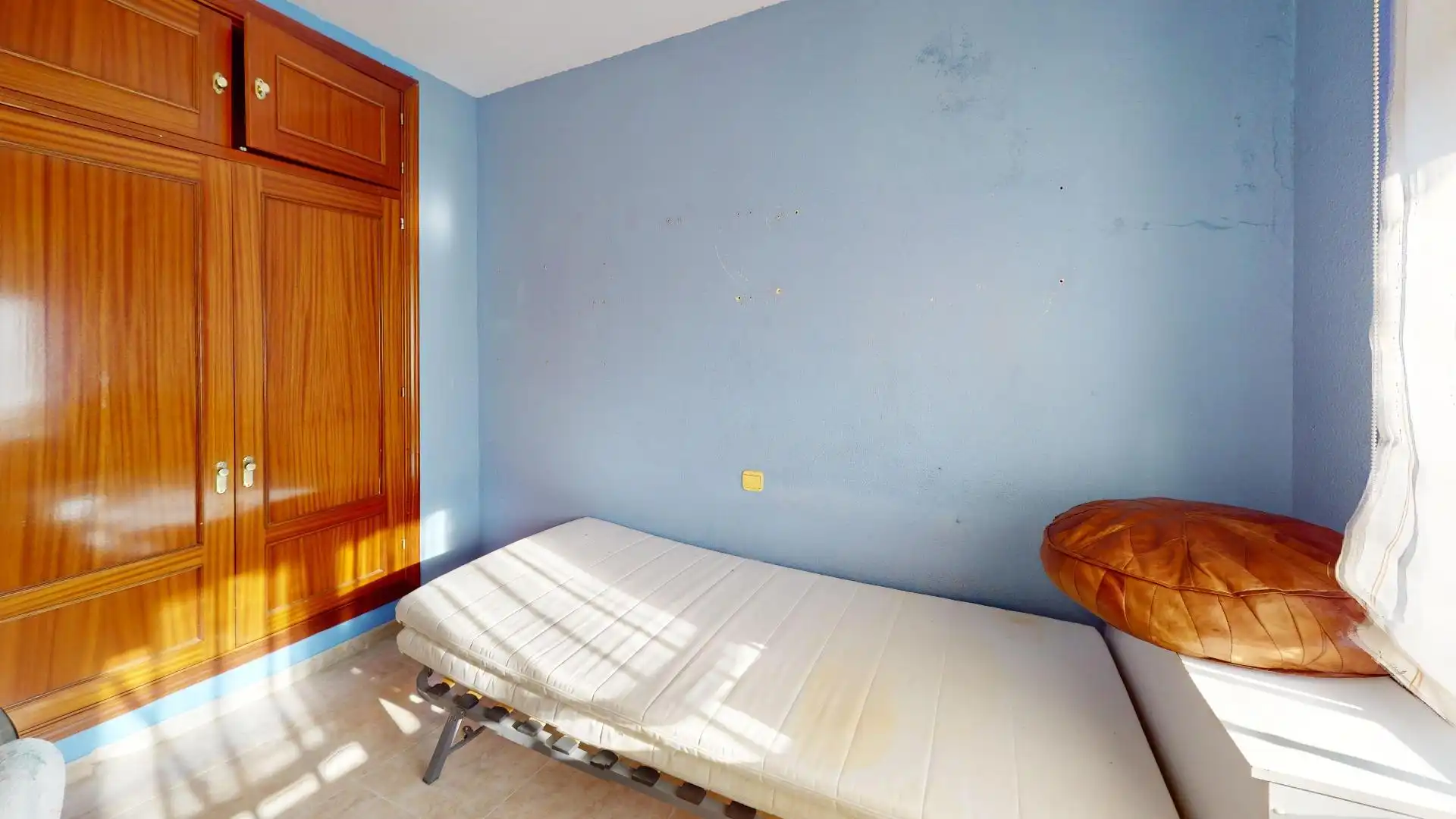 Habitación de Casa adosada en venta en El Molar (Madrid) con Calefacción, Jardín privado y Terraza