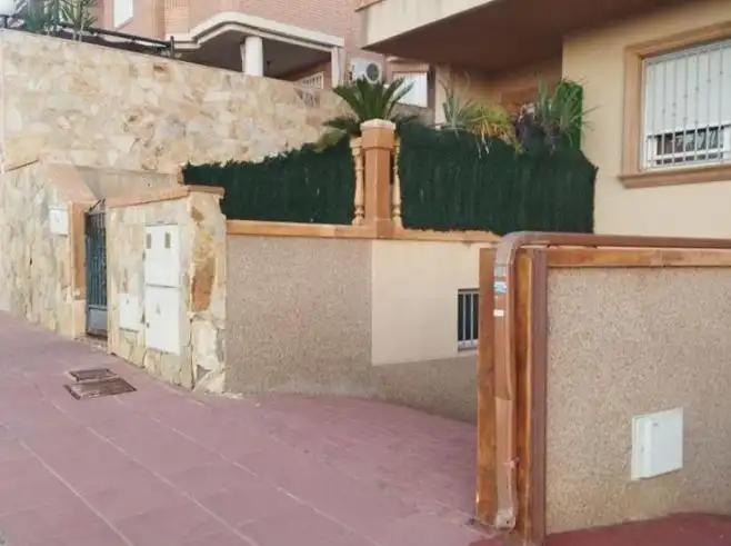 Adossat en venda a Juan Navarro Garcia, Dúplex 9 Parcela Catastral