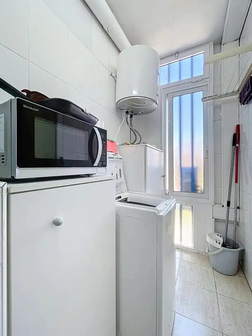 Cocina de Piso en venta en Benidorm con Aire acondicionado, Calefacción y Jardín privado