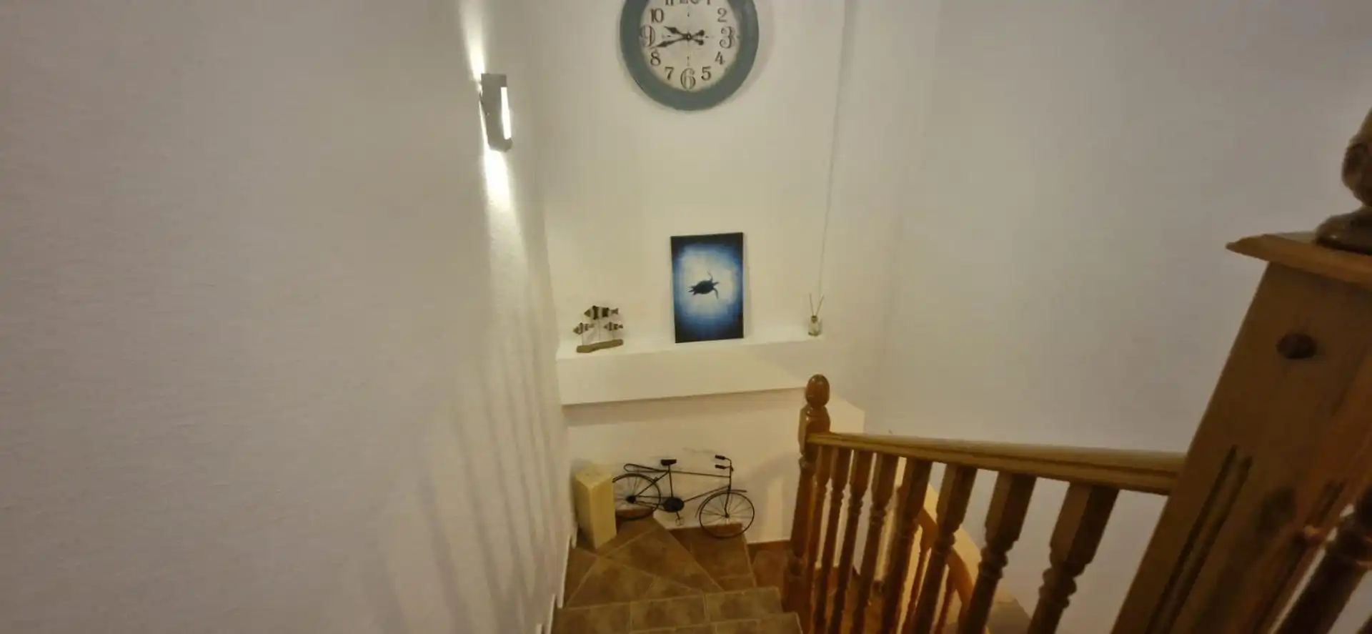 Einfamilien-Reihenhaus zur Miete in Elche / Elx mit Privatgarten, Terrasse und Möbliert