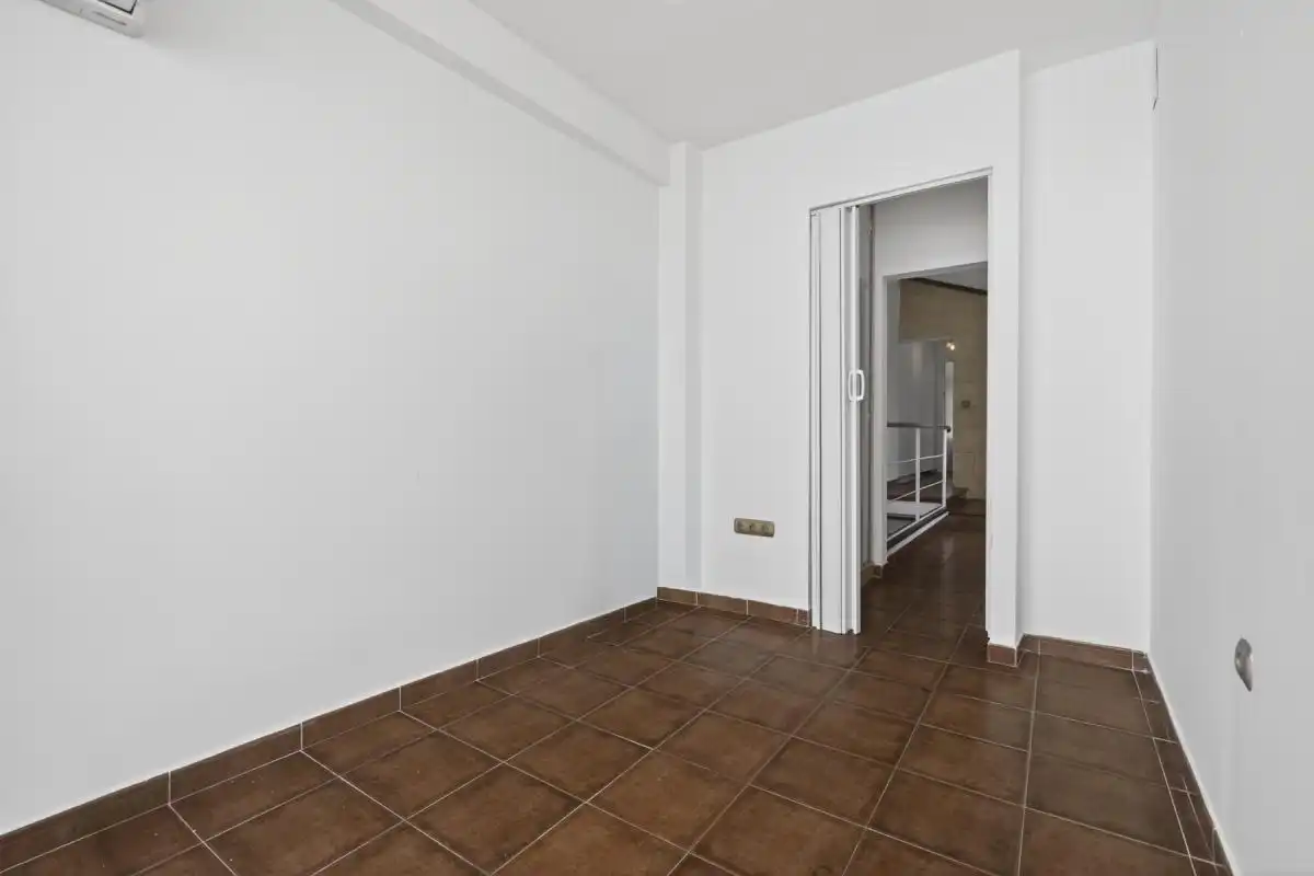 Detached homes for sale in Sevilla  with Air Conditioner, Heating and Terrace