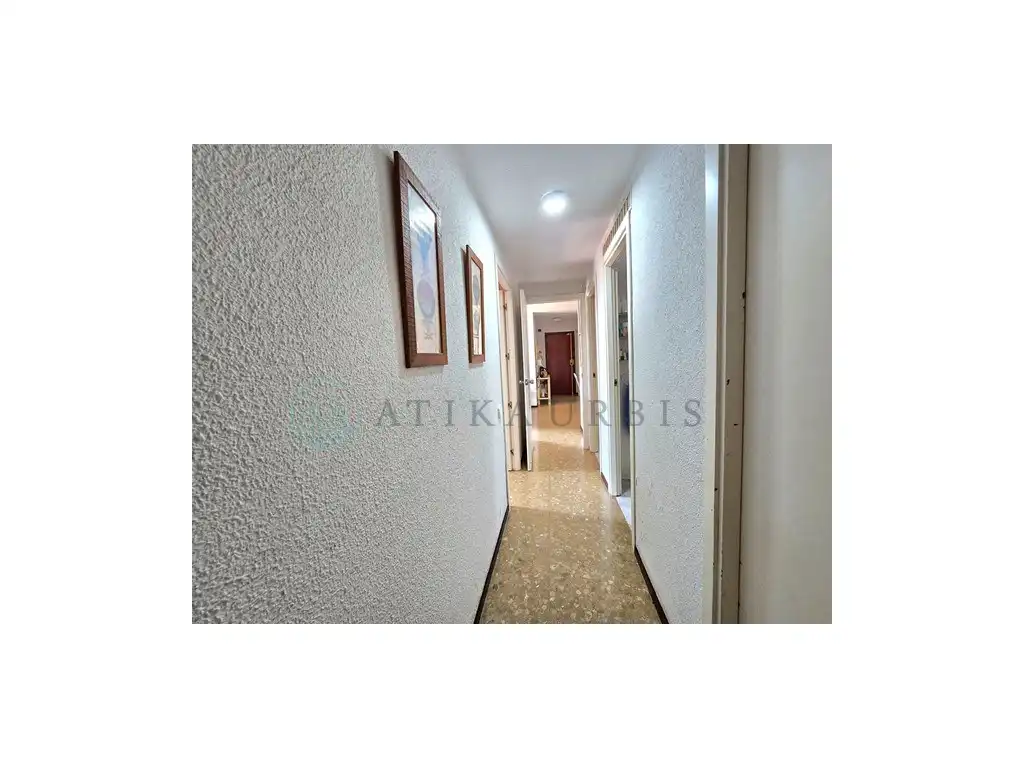 Piso de alquiler en Torremolinos con Aire acondicionado, Jardín privado y Terraza
