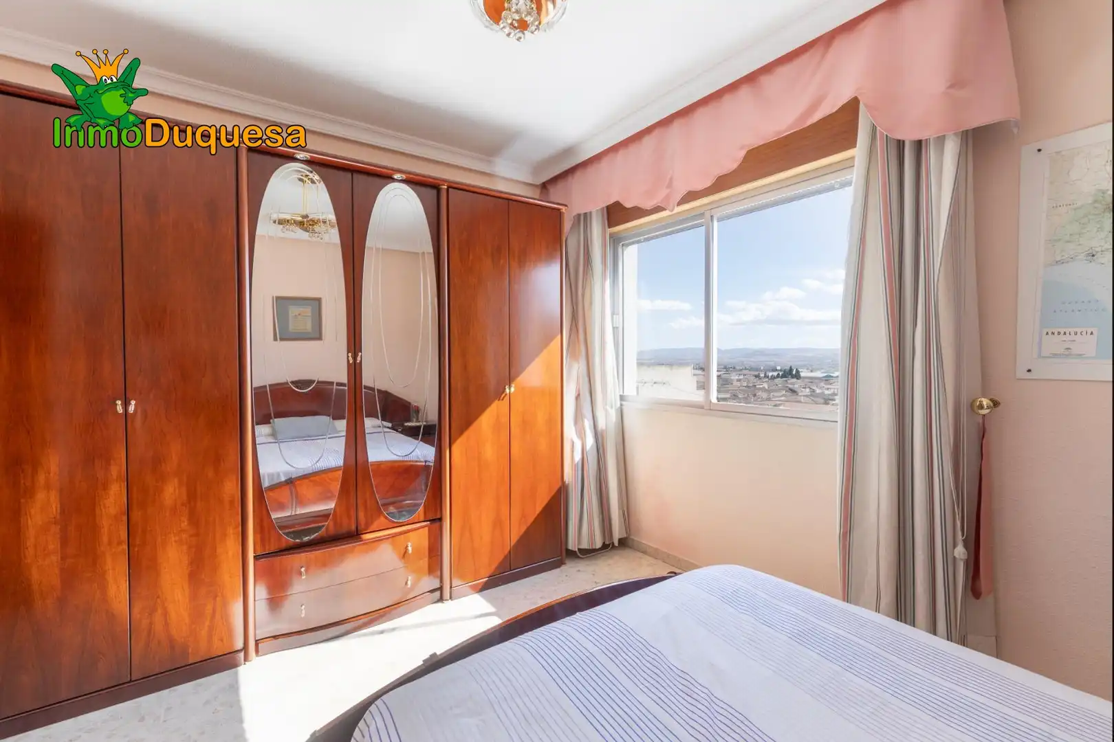 Habitación de Piso en venta en Peligros con Aire acondicionado, Terraza y Amueblado