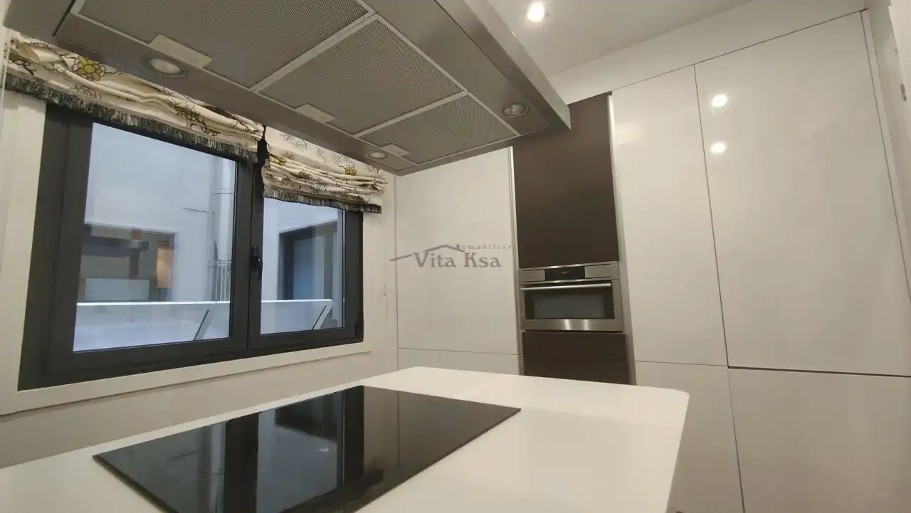 Kitchen of Flat for sale in Ourense Capital   with Heating and Parquet flooring
