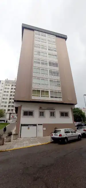 Individual con ascensor en alquiler en Rúa Angel Llanos 1, imagen 5