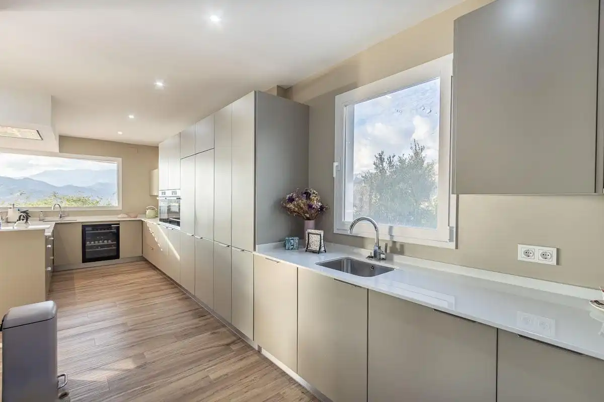 Cocina de Casa o chalet en venta en Jete con Aire acondicionado, Calefacción y Jardín privado