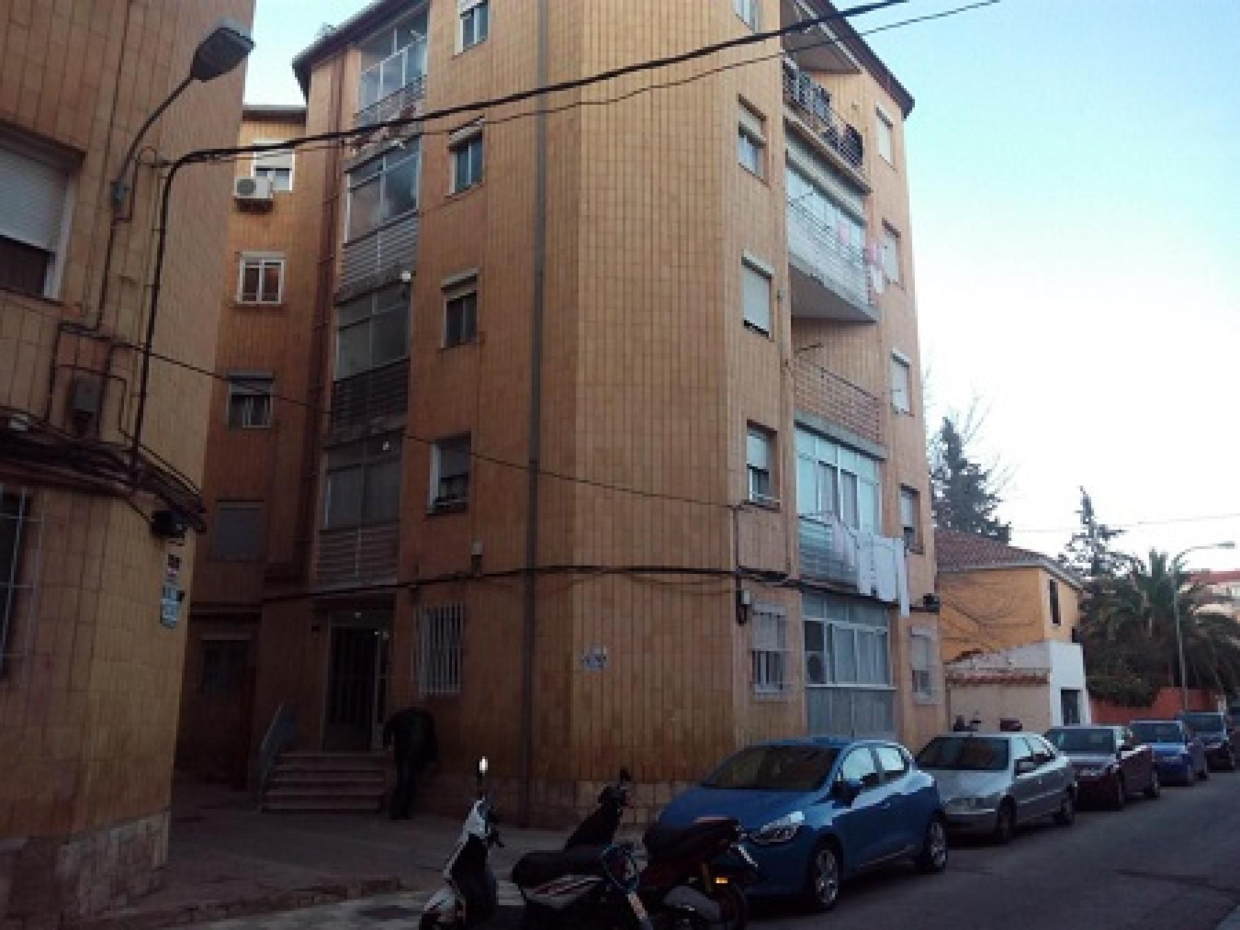 Vista exterior de Pis en venda en  Albacete Capital
