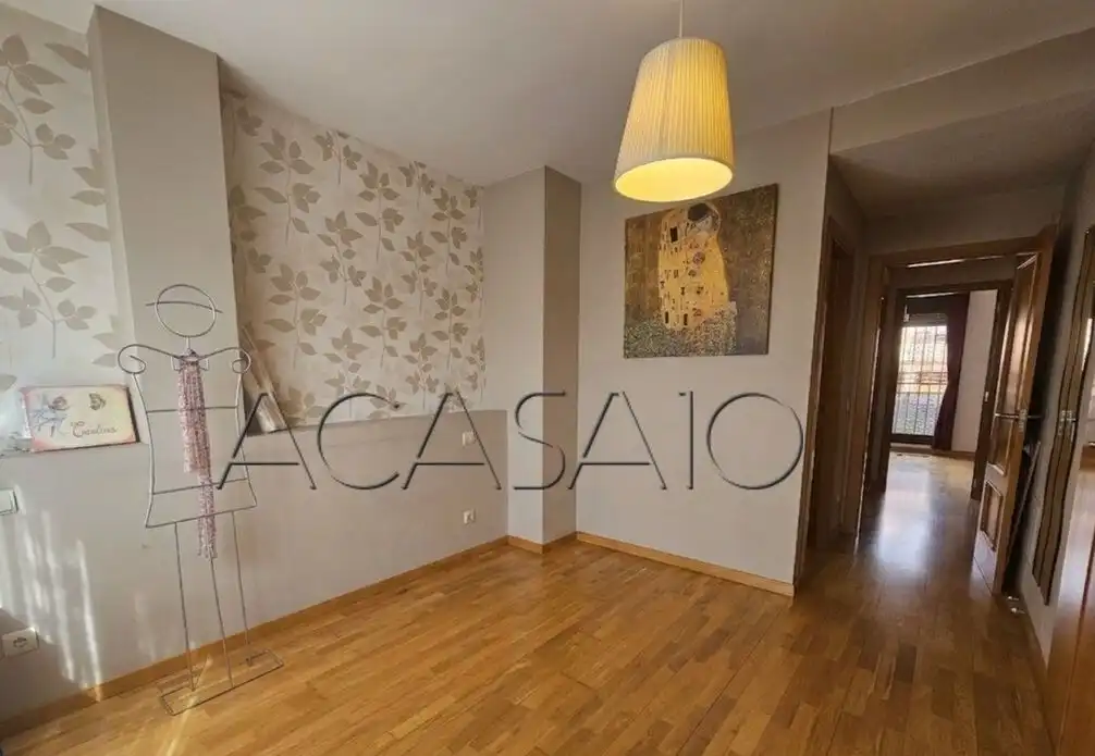 Dormitori de Casa adosada en venda en El Viso de San Juan amb Aire condicionat, Calefacció i Traster