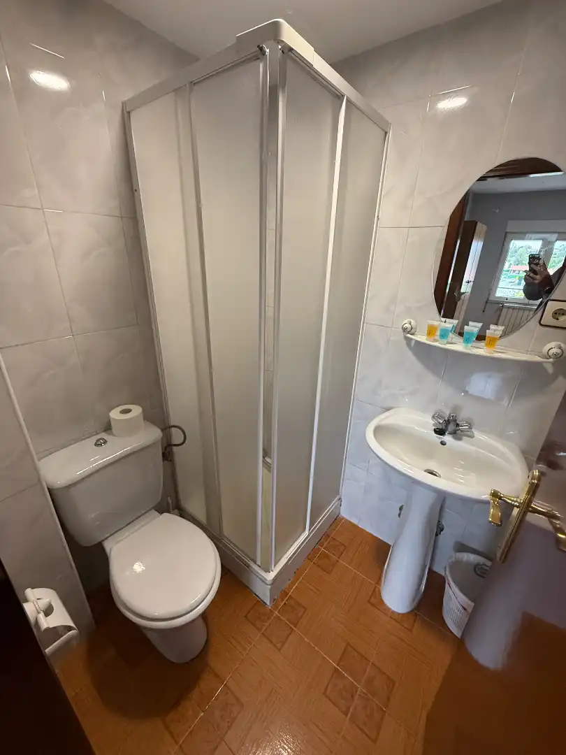 Bany de Edifici en venda en Siero amb Alarma