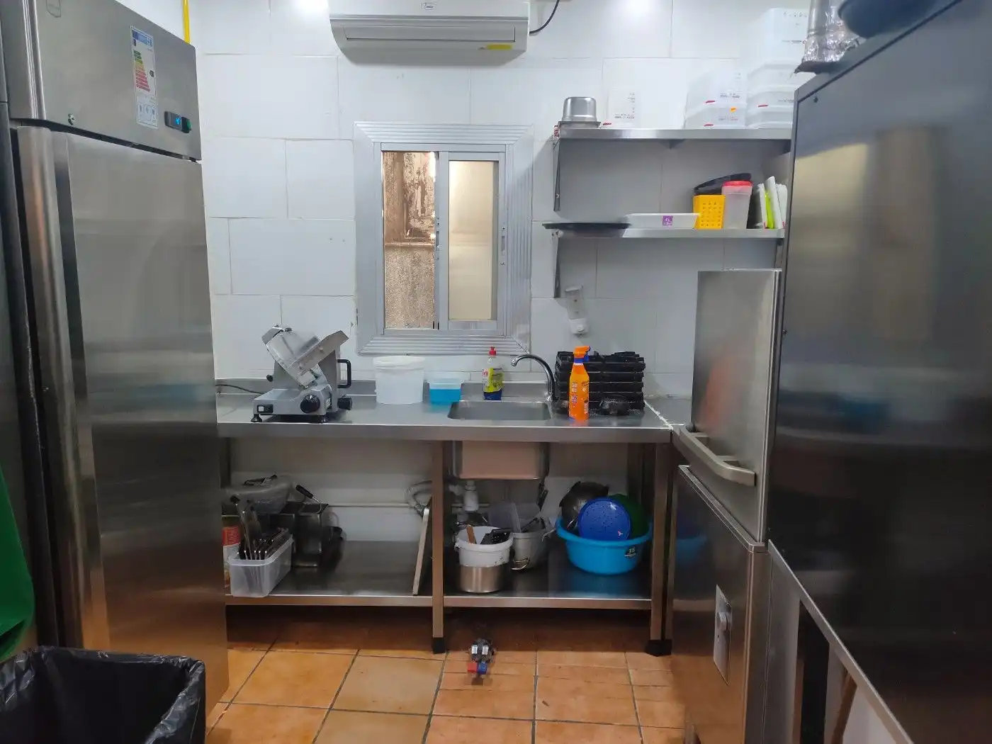 Local comercial en traspaso en Cementiri Vell, imagen 16