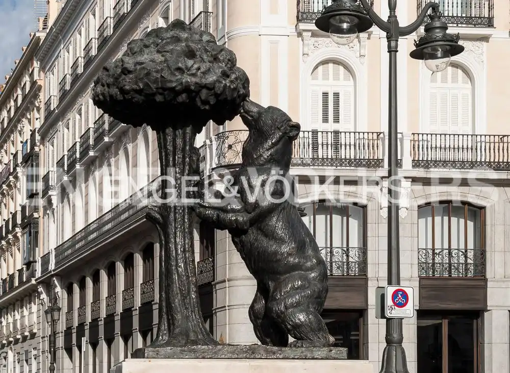 Exterior view of Flat for rent in Madrid  with Air Conditioner, Heating and Furnished