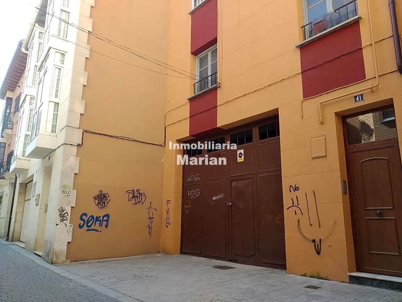 Exterior view of Flat for sale in Aranda de Duero  with Terrace and Storage room