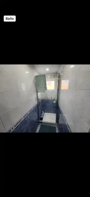 Baño de Casa adosada de alquiler en Estepona con Aire acondicionado, Terraza y Horno