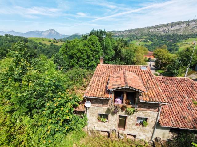Casa-chalet en Venta en Vibaña - Ardisana - Caldueño