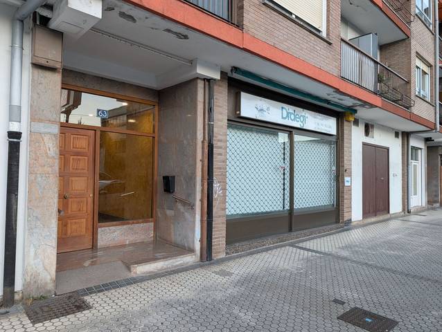 Local comercial en Alquiler en Lasarte-Oria