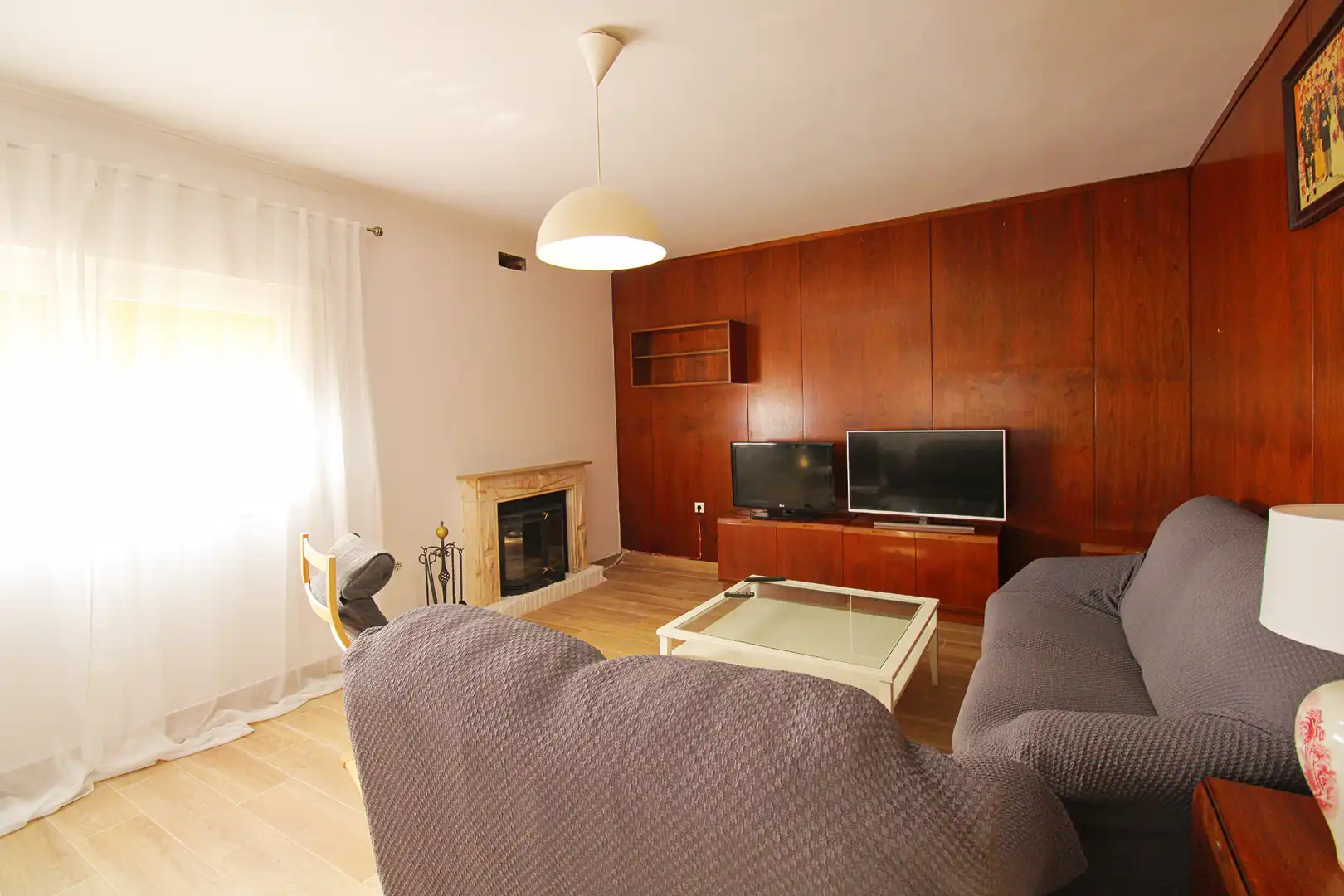 Sala d'estar de Casa o xalet de lloguer en Alhaurín de la Torre amb Aire condicionat, Calefacció i Jardí privat