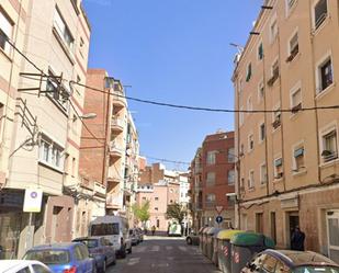 Vista exterior de Pis en venda en L'Hospitalet de Llobregat amb Terrassa