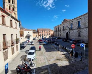 Vista exterior de Pis en venda en Segovia Capital amb Calefacció i Balcó