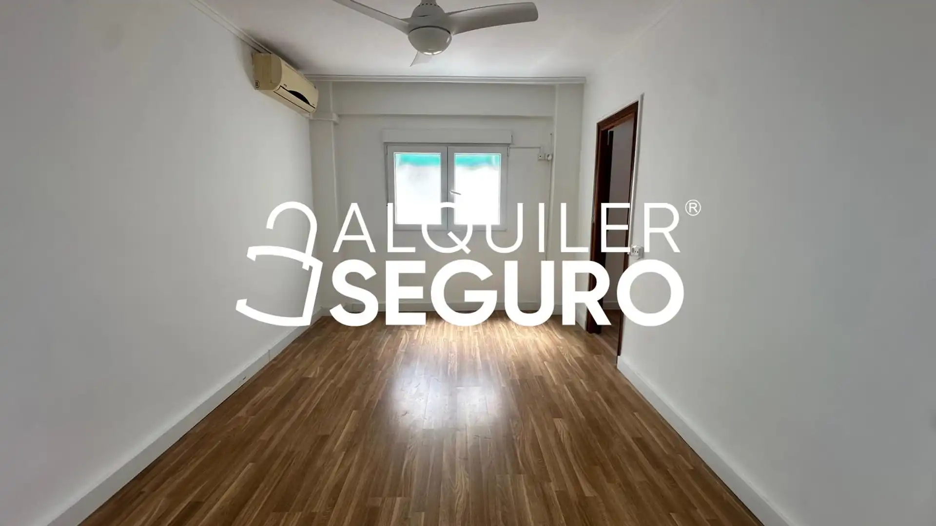 Dormitori de Pis de lloguer en  Valencia Capital amb Calefacció