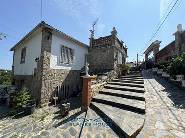 Casa con jardín en venta en Calle Tuca 0