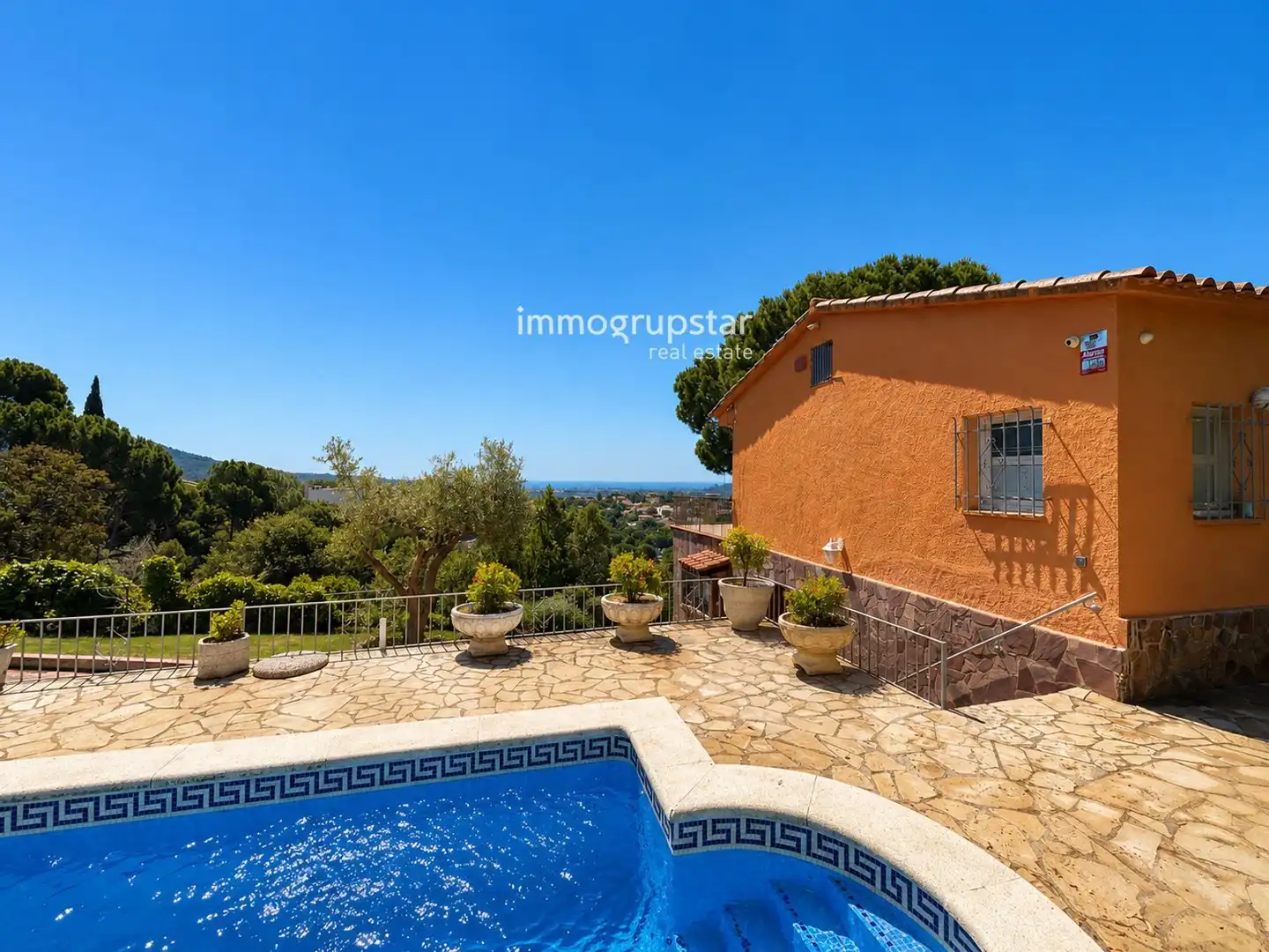 Vista exterior de Casa o xalet en venda en Calonge i Sant Antoni amb Aire condicionat, Calefacció i Traster