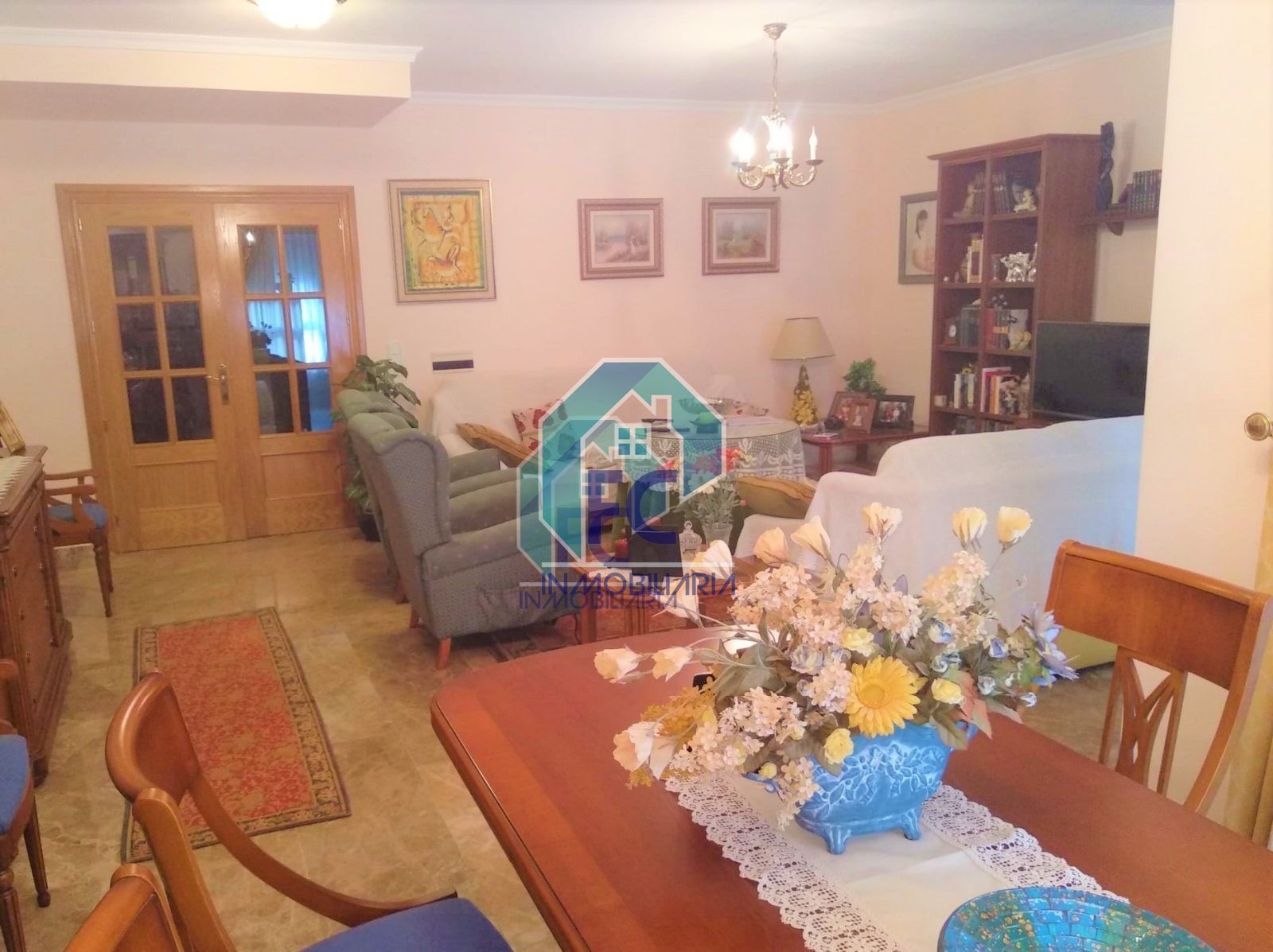 Sala d'estar de Dúplex en venda en Lorca amb Aire condicionat, Terrassa i Moblat