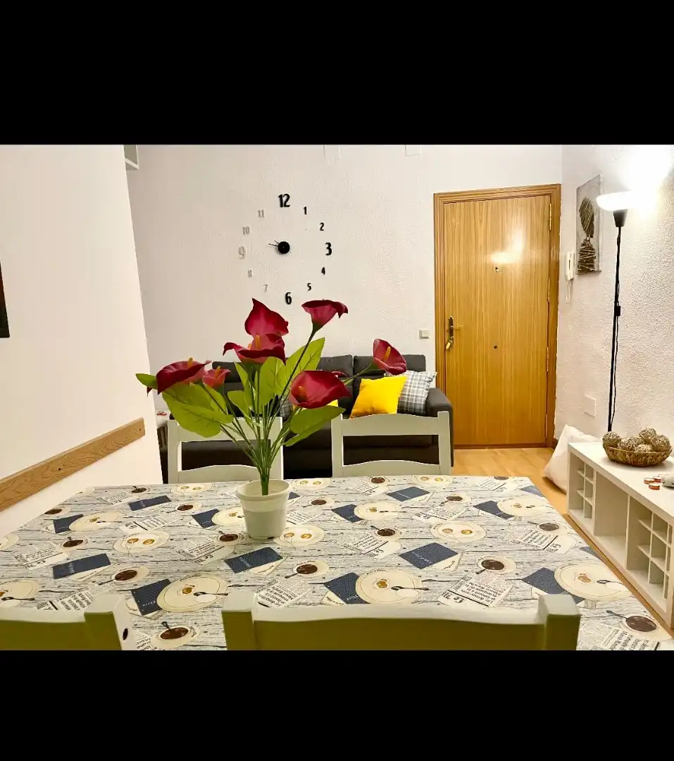 Wohnzimmer von Wohnung zur untervermieten in Valencia mit Klimaanlage, Heizung und Möbliert
