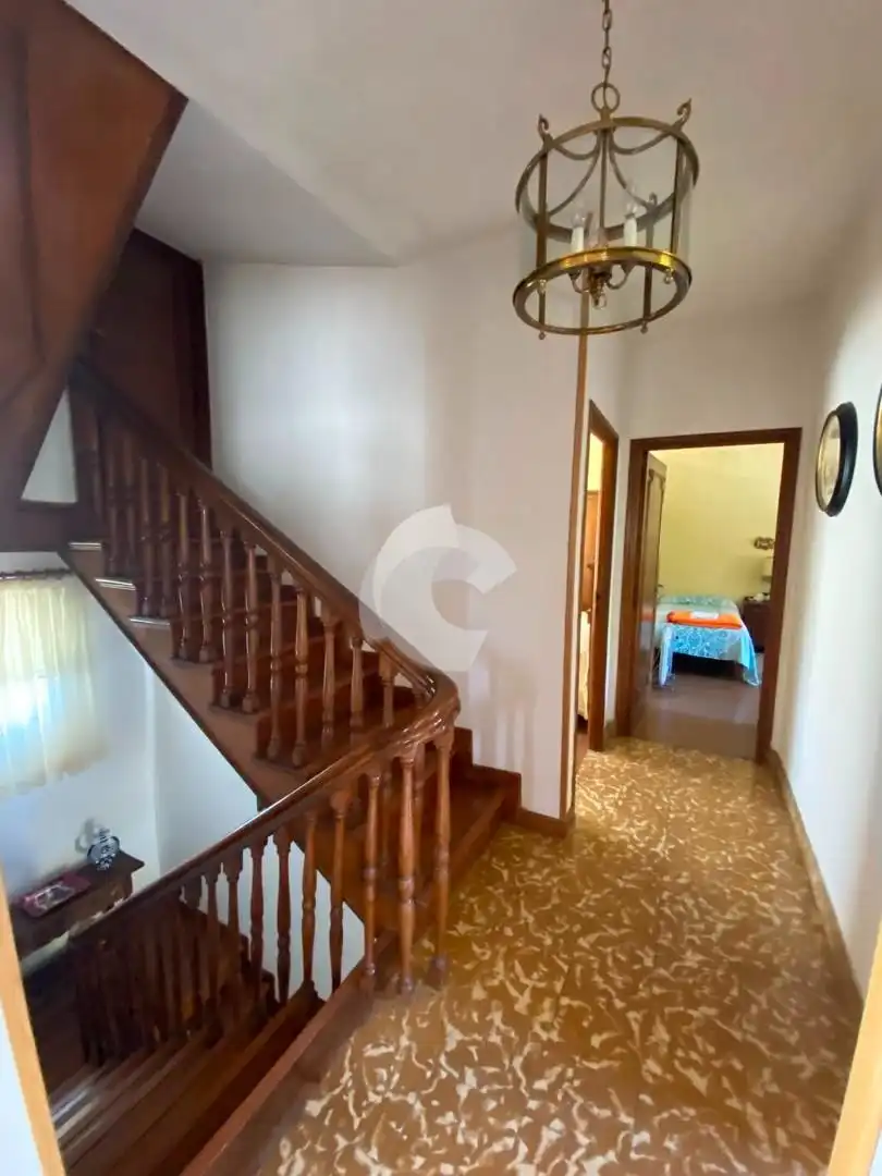 Casa adosada en venda en Esgos amb Jardí privat