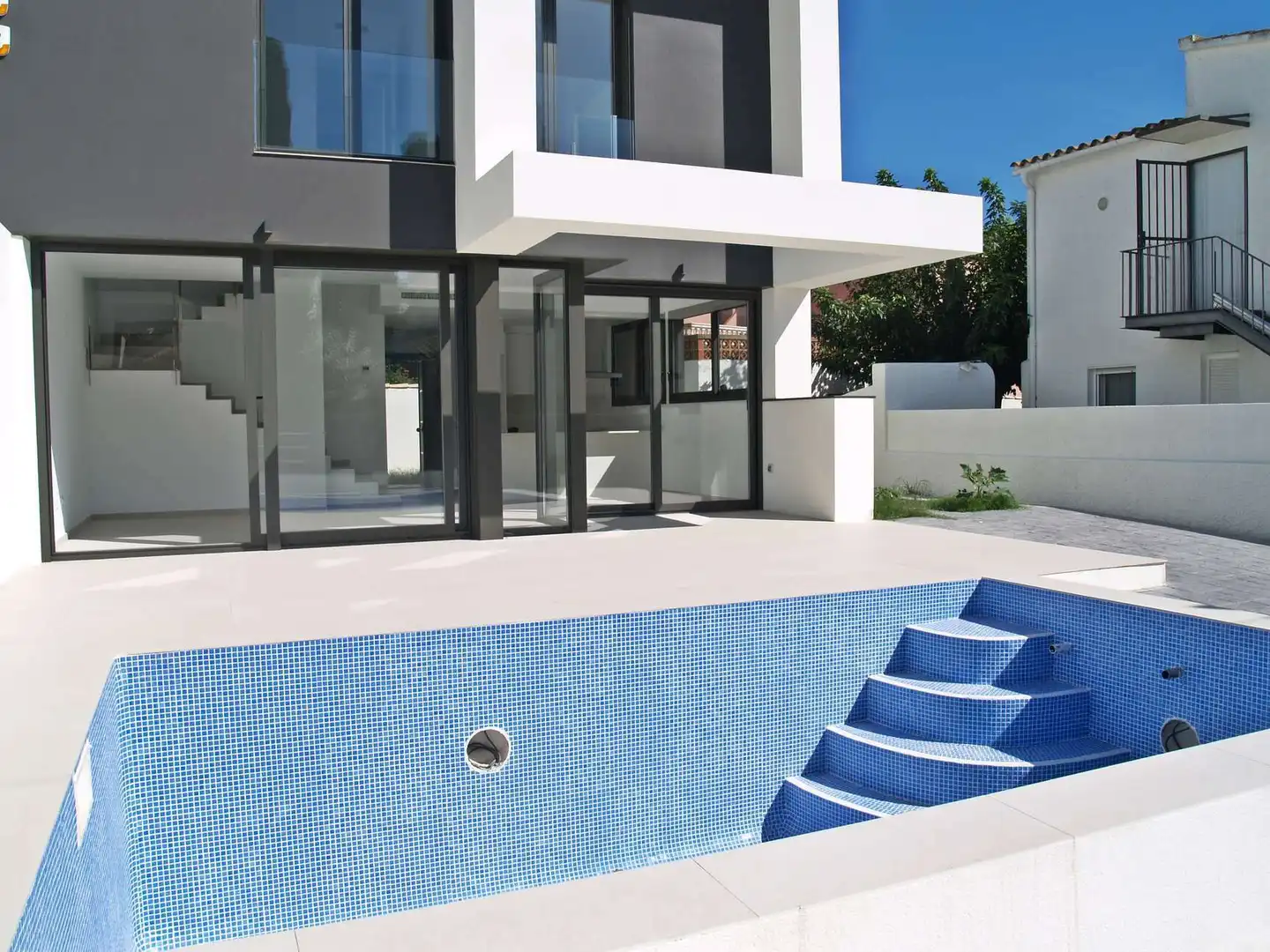 Maison avec piscine à vendre à Requesens, imagen 5
