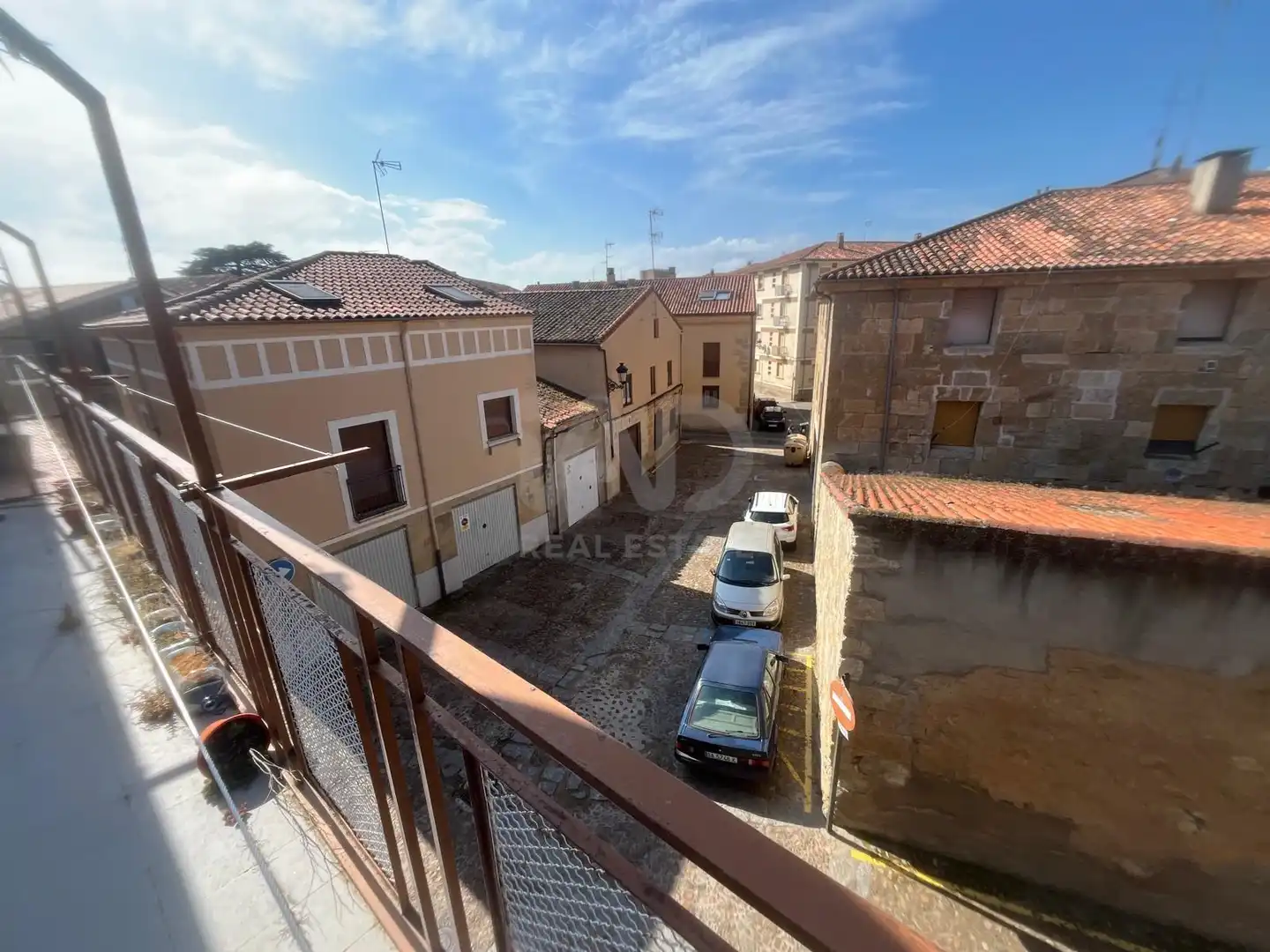 Vista exterior de Pis en venda en Ciudad Rodrigo amb Calefacció i Terrassa