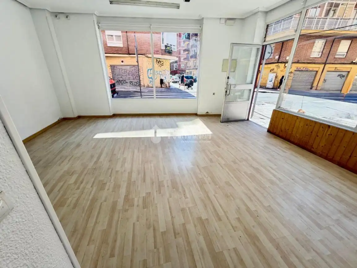 Business premises to rent in C. Batalla de Clavijo, imagen 16