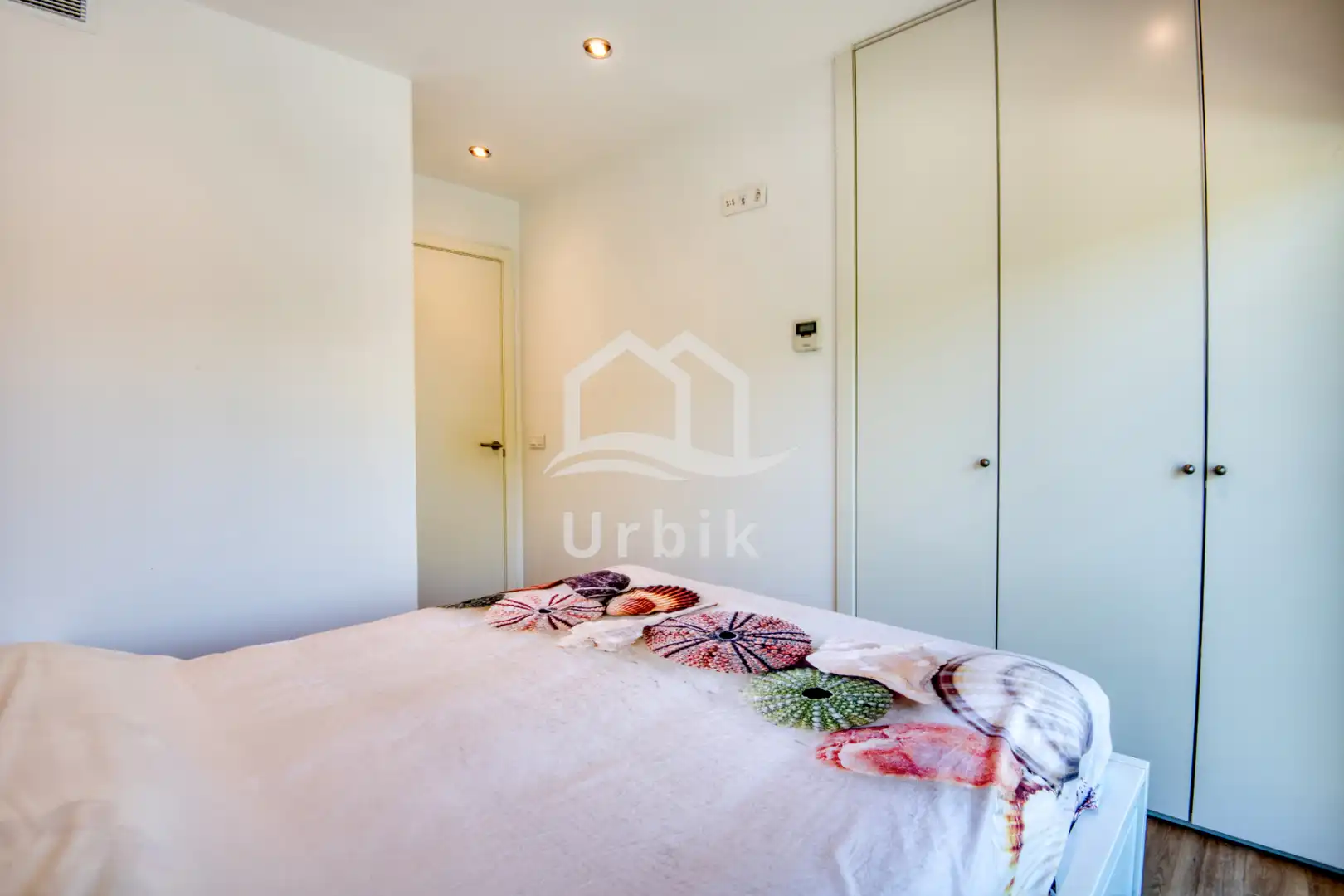 Schlafzimmer von Einfamilien-Reihenhaus zum Verkauf in Castell d'Aro, Platja d'Aro i s'Agaró mit Klimaanlage, Heizung und Terrasse