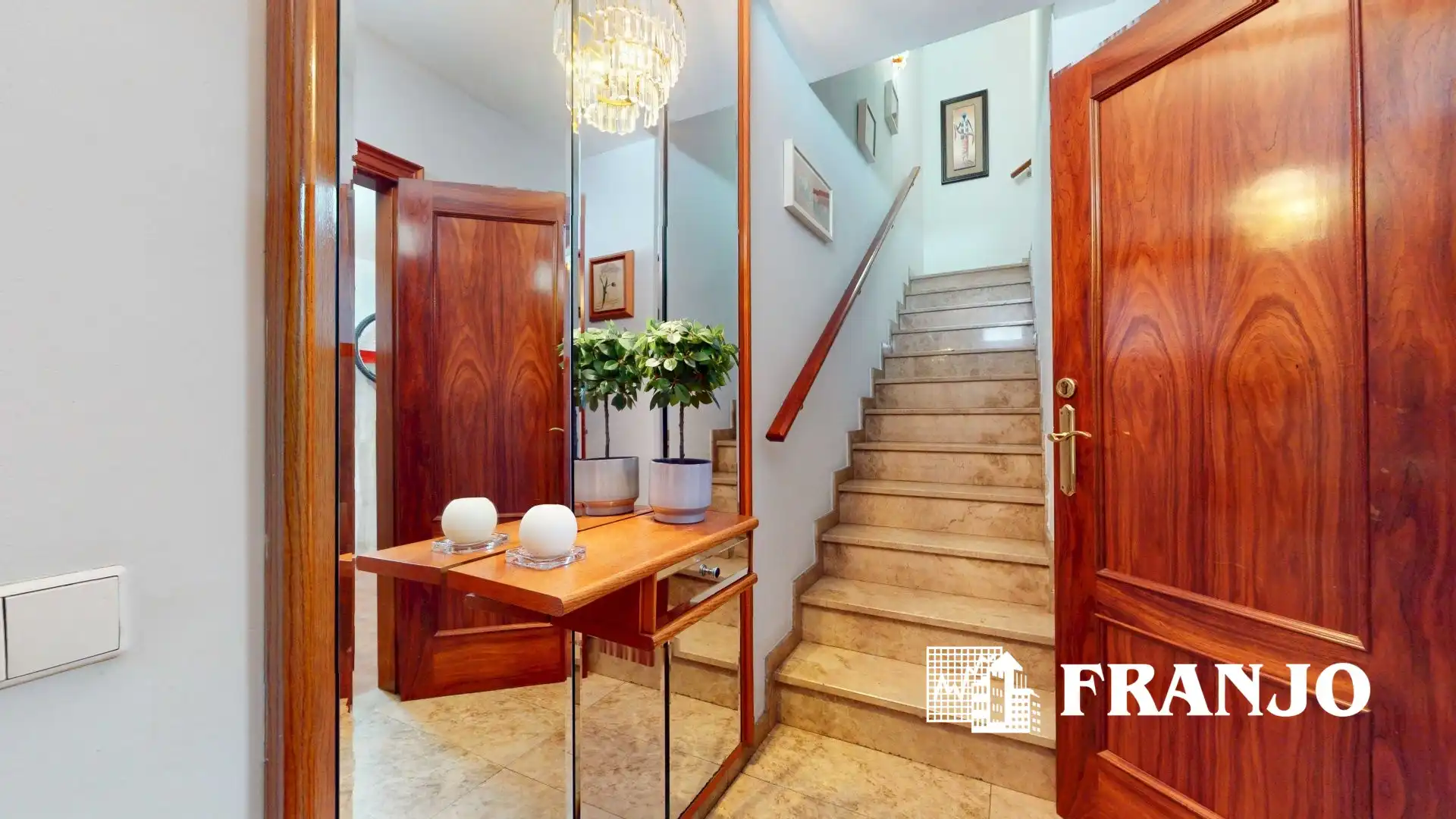 Casa adosada en venta en Barberà del Vallès con Aire acondicionado, Calefacción y Terraza