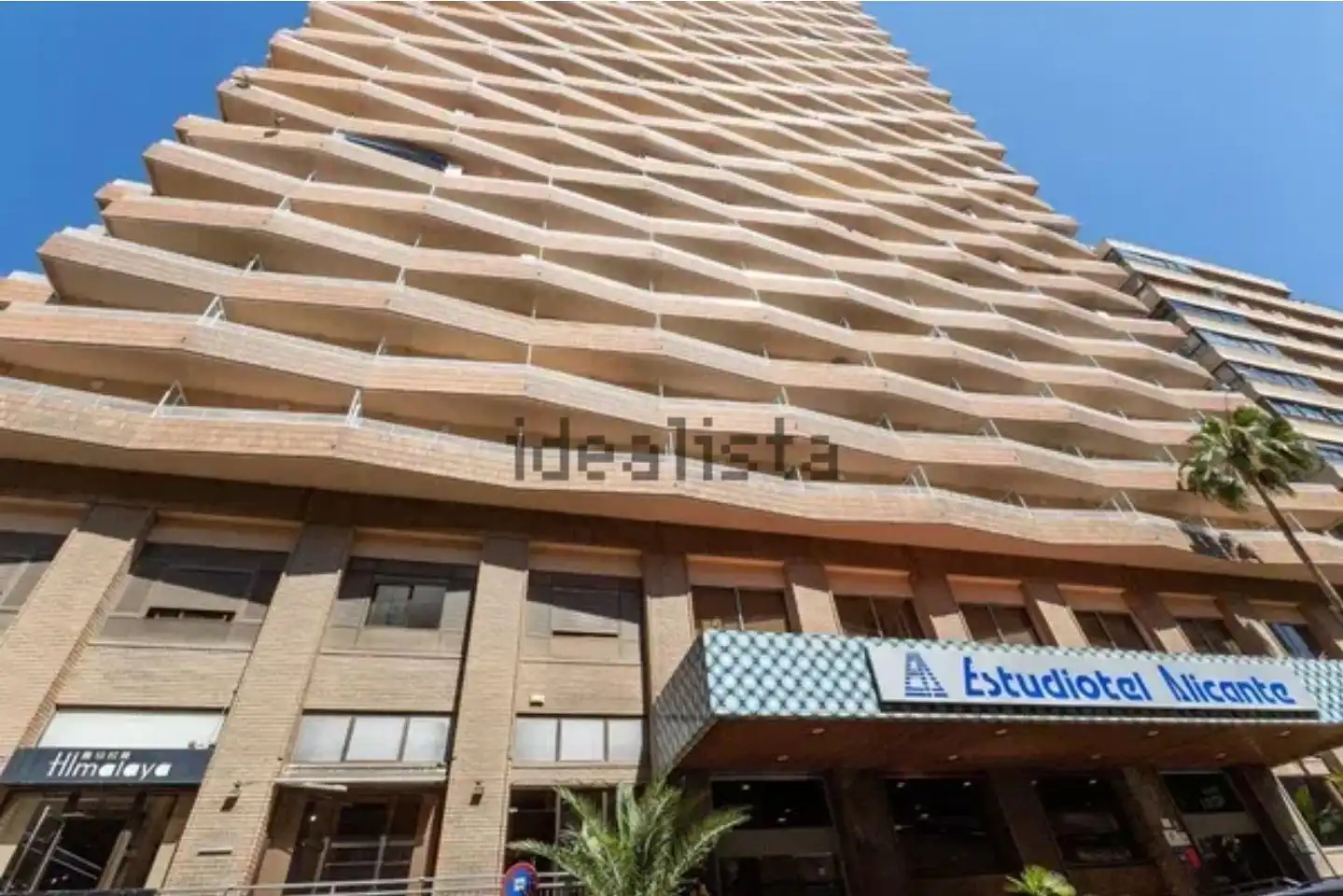 Vista exterior de Piso en venta en Alicante / Alacant con Calefacción y Terraza