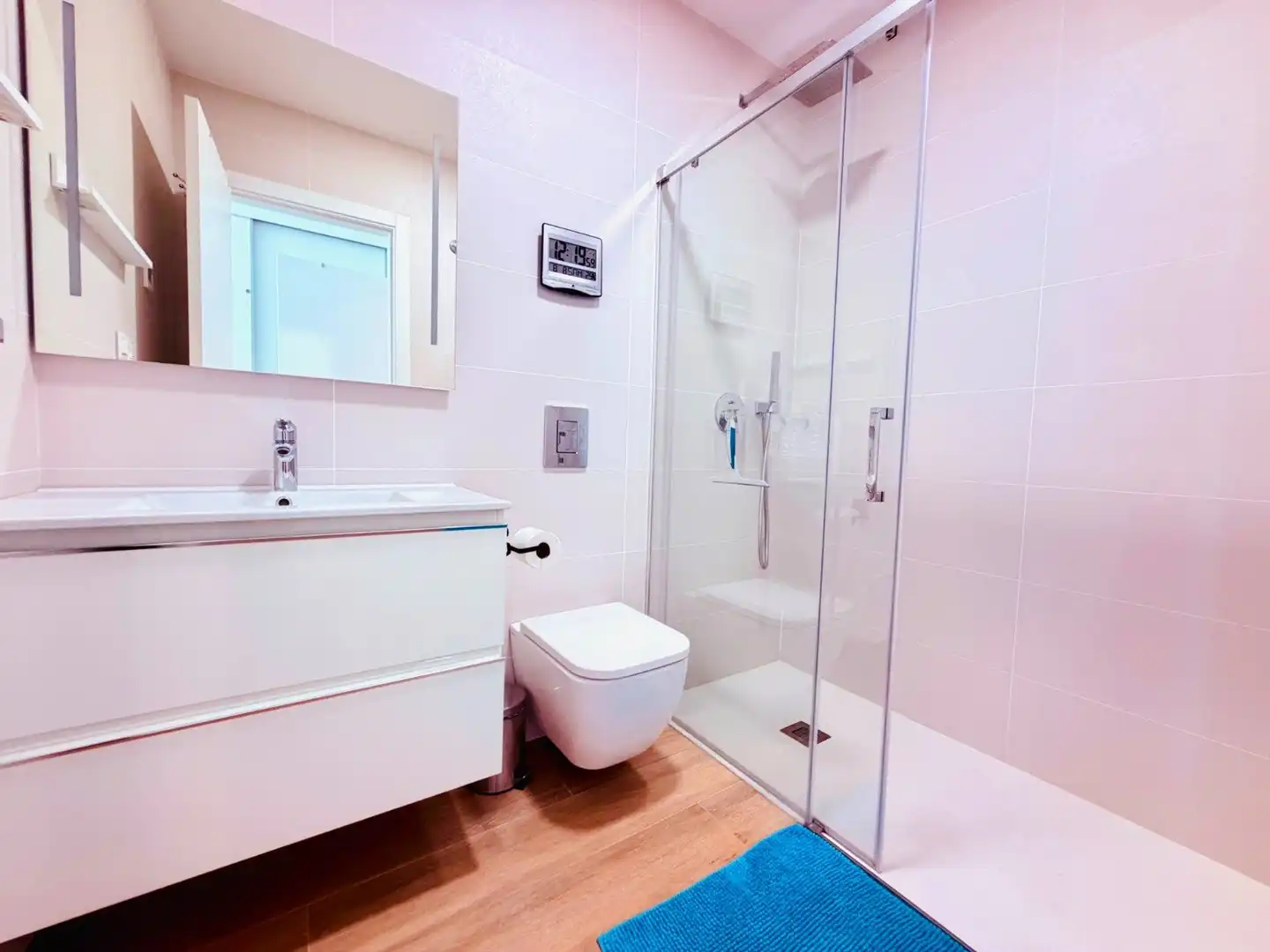 Bathroom of Apartments for sale in Orihuela  with Terrace, Furnished and Balcony