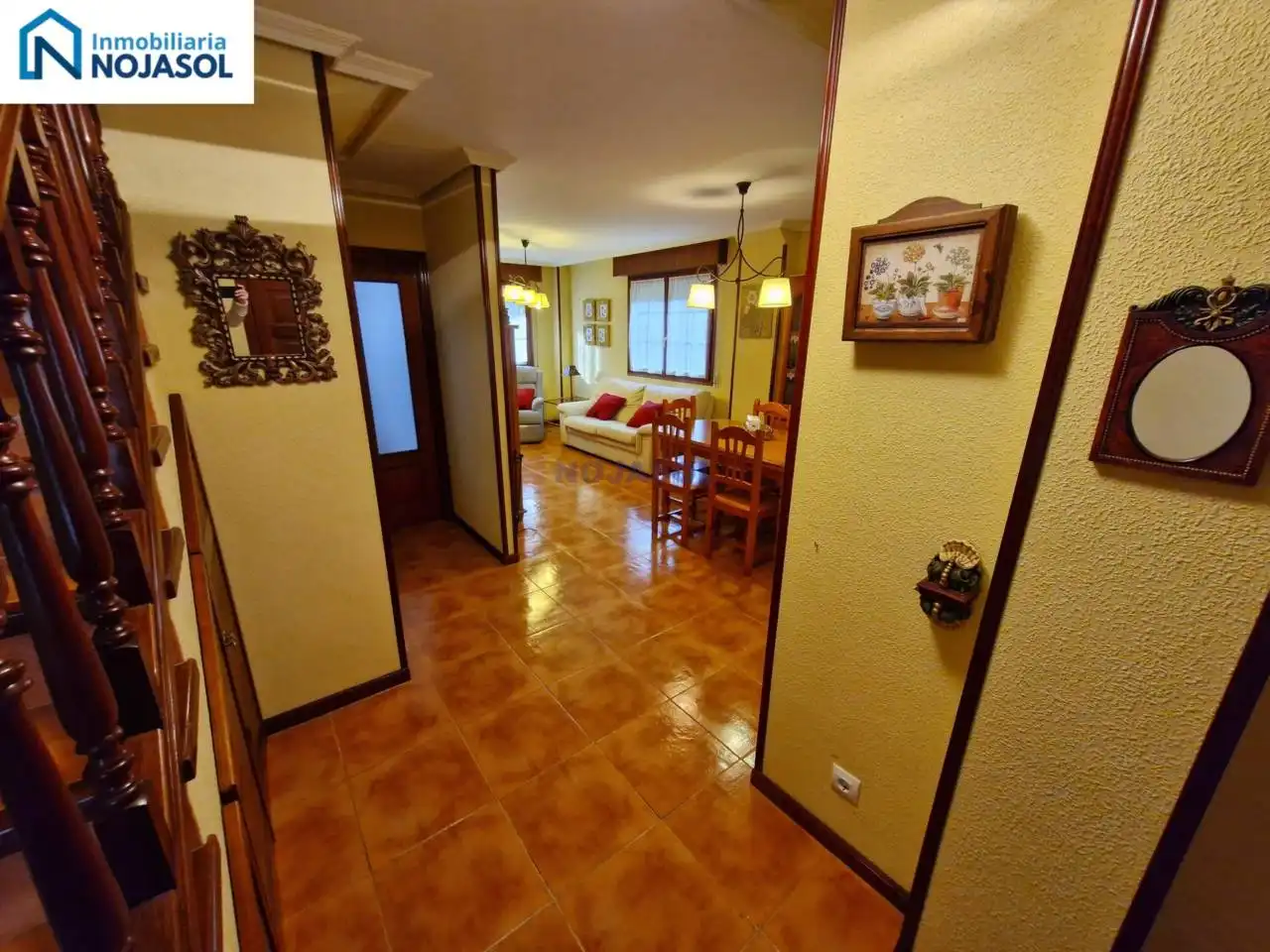Einfamilien-Reihenhaus zum Verkauf in Argoños  mit Heizung, Privatgarten und Terrasse