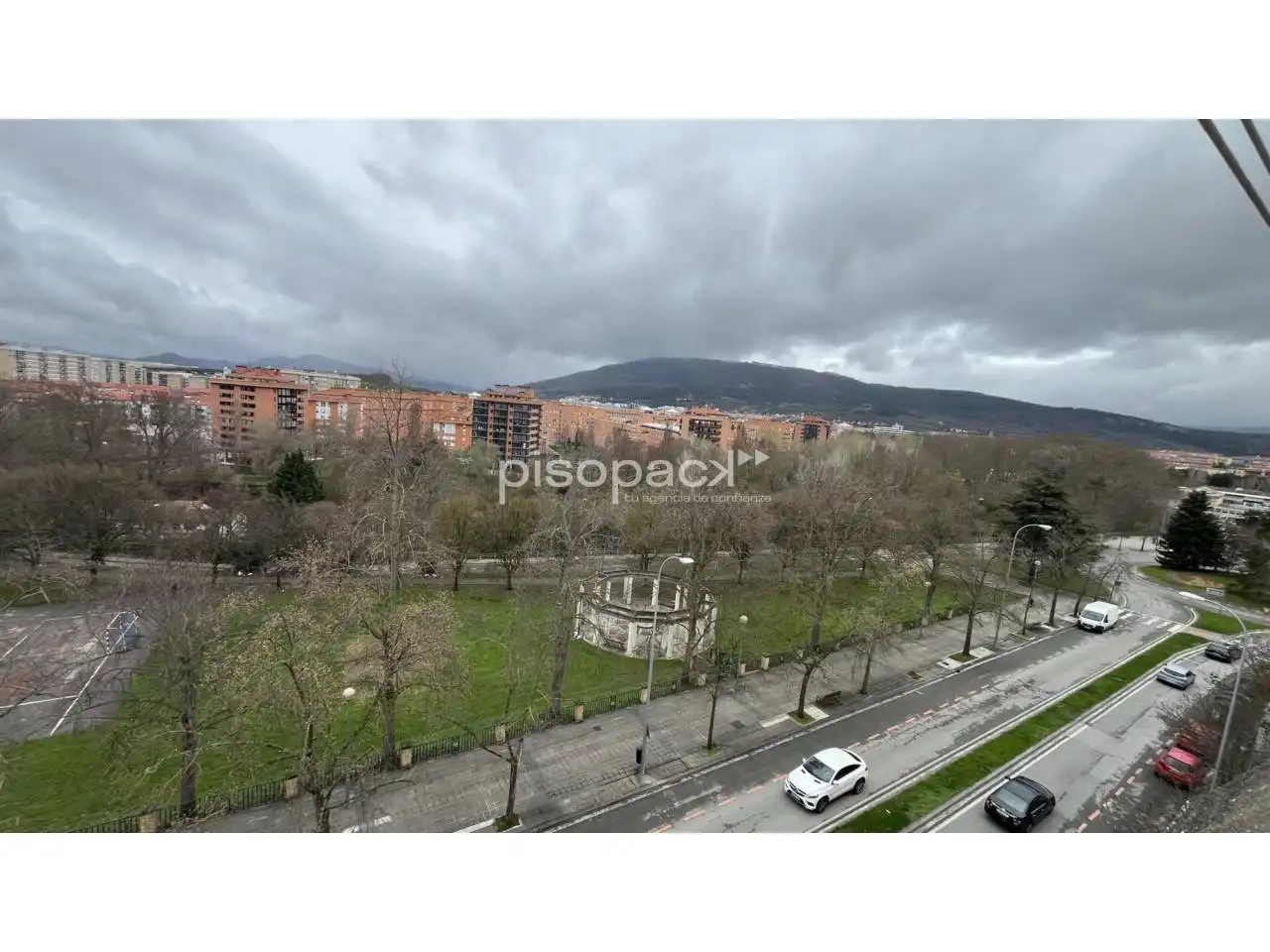 Exterior view of Flat for sale in  Pamplona / Iruña  with Heating, Parquet flooring and Alarm