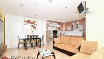 Living room of Flat for sale in Basauri   with Heating and Balcony