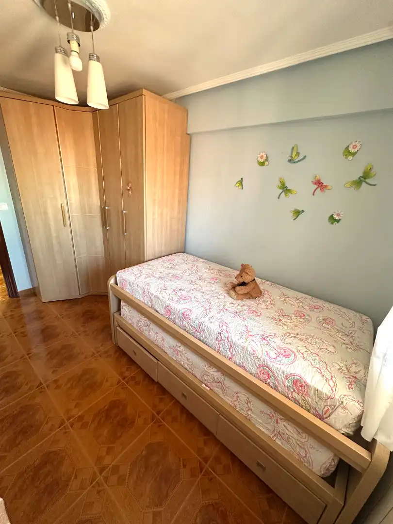 Piso con terraza en venta en Lutxana - Llano, imagen 2
