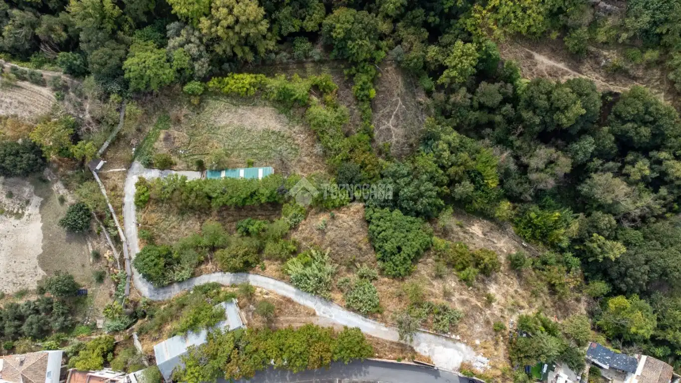 Terreno industrial en venta en Albaicín
