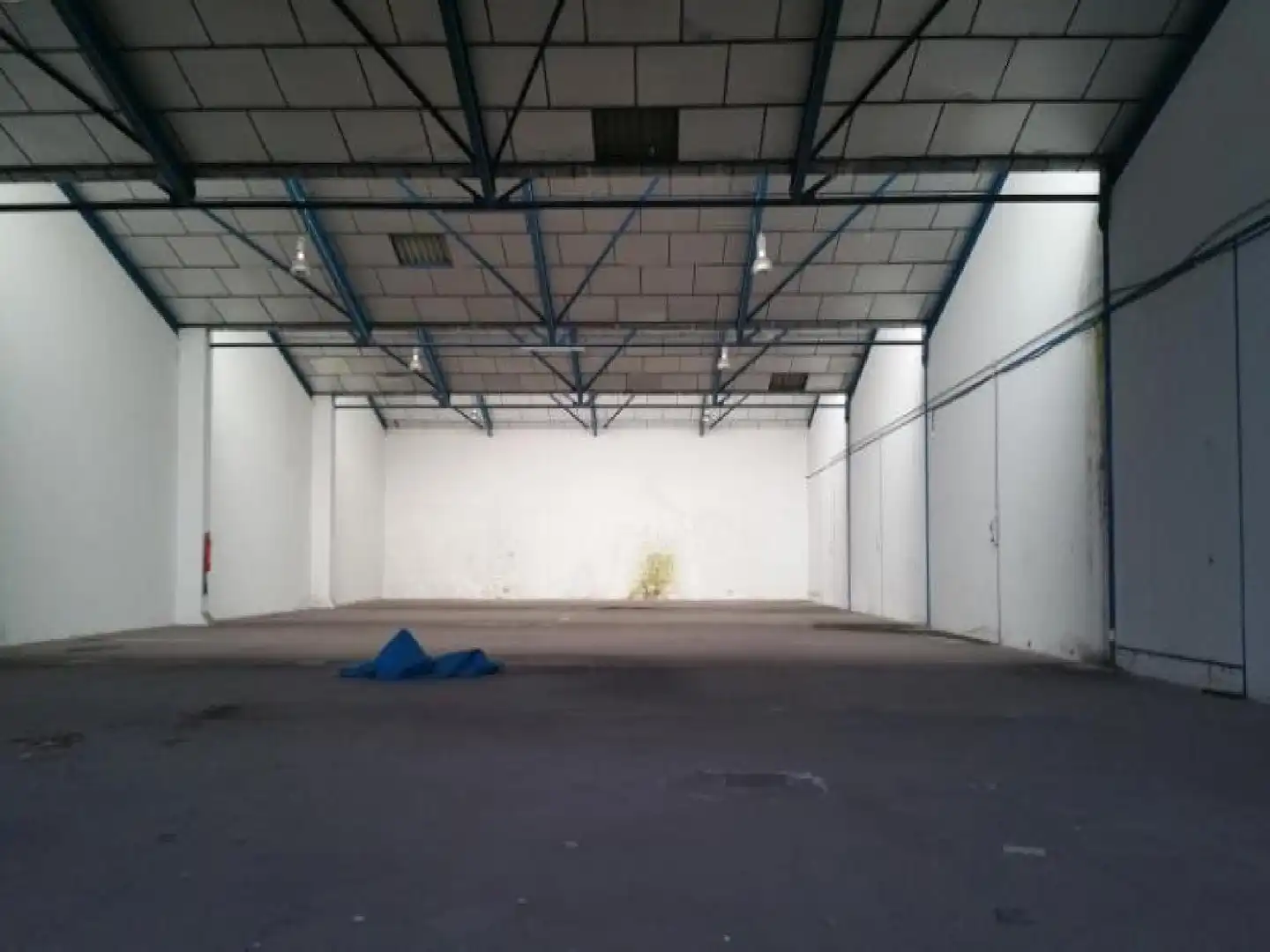 Nave industrial en venta en AVENIDA METALURGIA 28, imagen 2