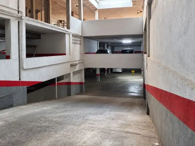 Parking de Piso en venta en Torrevieja con Aire acondicionado, Terraza y Balcón