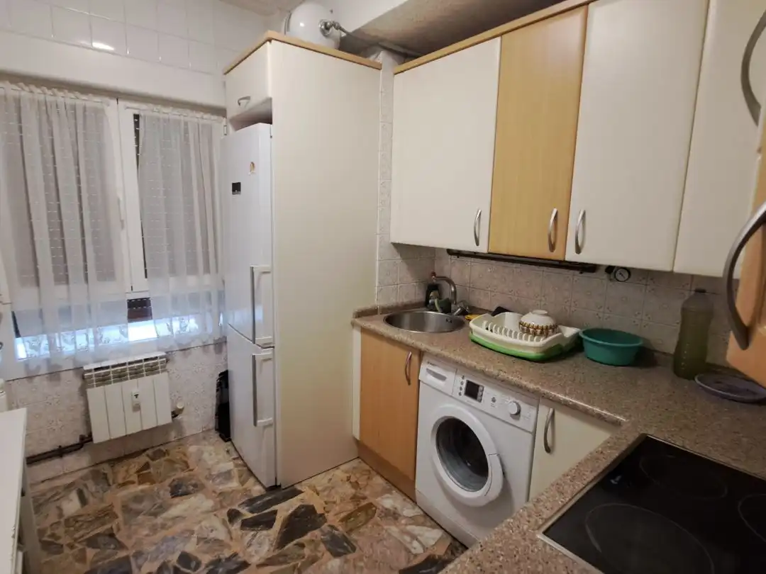 Cuina de Pis en venda en Vitoria - Gasteiz amb Terrassa i Balcó