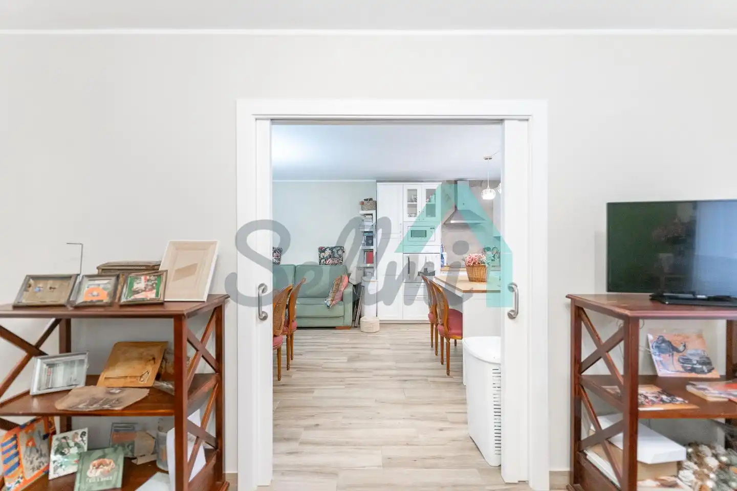 Flat for rent in Gijón   with Furnished