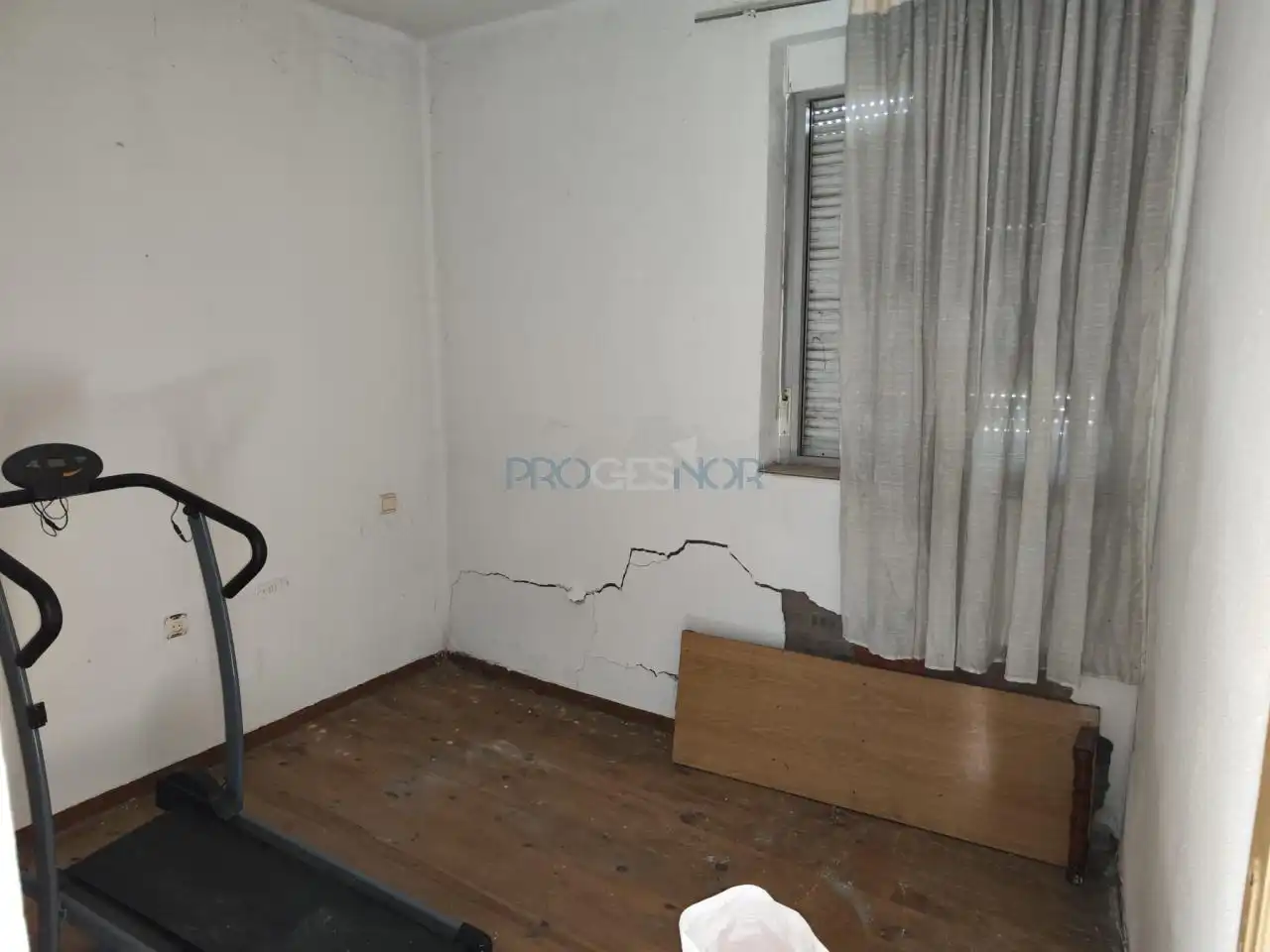 Casa o xalet en venda en León Capital  amb Jardí privat i Traster